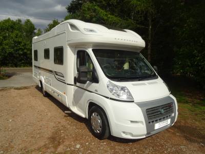 2009 Bessacarr E765P 4 berth rear fixed french bed coachbuilt motorhome for sale