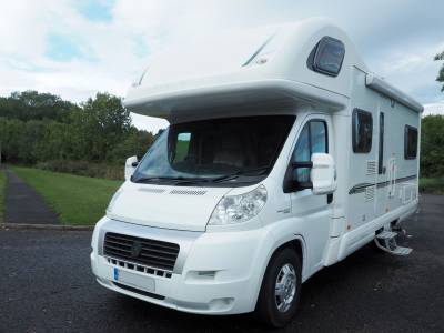 2008 Bessacarr E495 family motorhome with 6 seatbelts