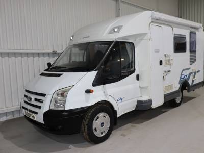 Lunar Pinnacle FB Fixed Bed And Travelling Seats Motorhome For Sale