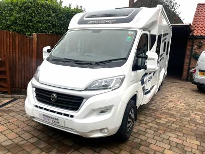 Swift Escape 694 4 berth - 4belts - island bed - fixed bed - motorhome for sale 