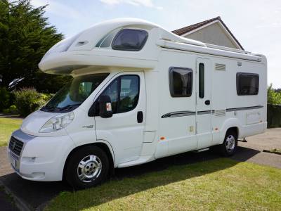 2008 Bessacarr E665, 4-Berth, 4-Seatbelts, End French Bed, Motorhome for Sale
