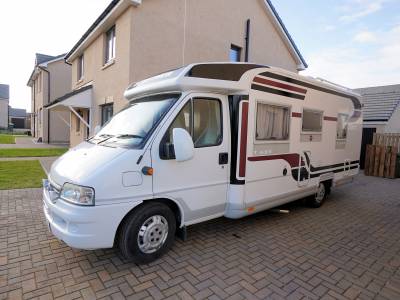 2003 Burstner Harmony T625, 4-Berth, 4-Seatbelts, End French Fixed Double Bed, Motorhome for Sale