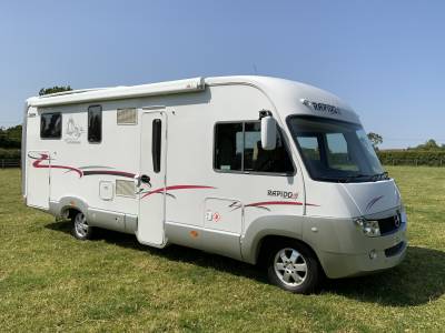 Rapido 966M MercedesClass 4 Berth Twin Bed Motorhome with Large Garage For Sale