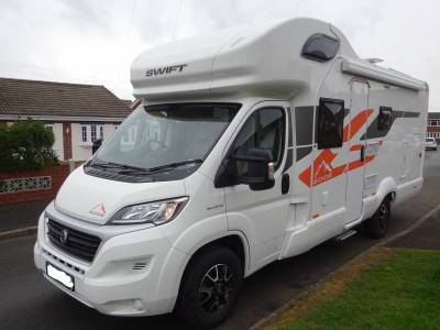 Swift Edge 476 S-A 2020 6 Berth Fixed Bed Motorhome For Sale **PRICE REDUCED**