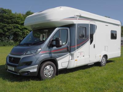Auto-Trail Tracker RB, 4 Berth, Fixed Transverse Island Bed, LOW mileage