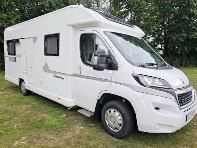 Bailey 74-2 Advance 2019 4 berth motorhome 8k miles island bed with extras