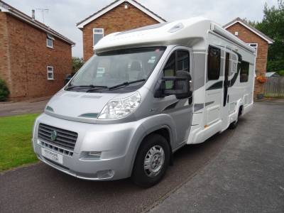 Bessacarr 584 4 berth four 4 seat belts rear fixed bed 2014 13574 miles