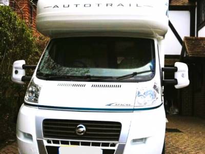 201 0 Auto-trial Apache 700 Se 6 berth 6 seat belted Motorhome for Sale