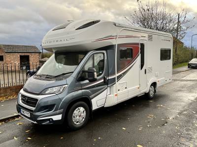 Auto-Trail Apache 700, 2018, 6 berth, 4 belted seats, 2018 motorhome for sale