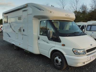 Geist 708Ti Auto gearbox motorhome fixed single beds large garage for sale