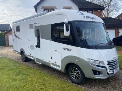 Rapido Distinction i90 4 Berth Rear Fixed Island Bed 2016 Motorhome For Sale 