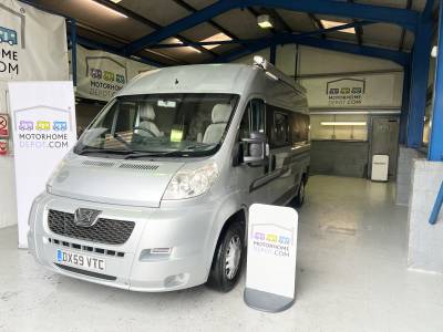 Autocruise Pace 2009 Fixed Bed Extra travelling seat belts 3 Berth 