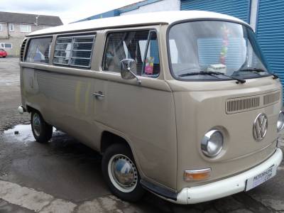 VW T2 EARLY BAY LOWLIGHT 1971 CAMPERVAN FOR SALE