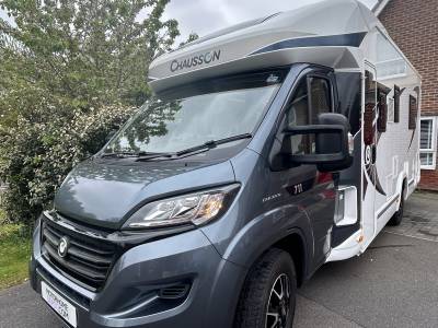 Chausson Welcome 711 4 berth 4 belts, two drop down beds, motorhome for sale