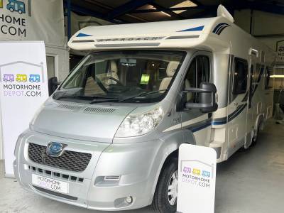 2012 Bailey Approach 740 SE Fixed Bed 4 Berth