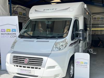 2009 Swift Sundnce 530 LP 2 Berth Rear Kitchen End Bathroom