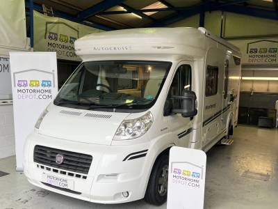 2009 Autocruise Starburst Automatic 2 Berth Rear bathroom