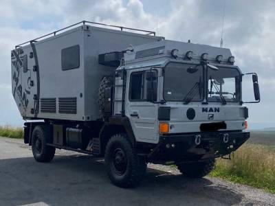 MAN HX 60 OVERLANDER 2 AND 4 WHEEL DRIVE 4 BERTH 243 HP HIGH TORQUE ENGINE