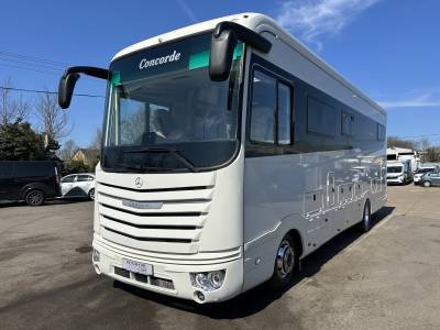 Concorde Liner Plus 996 L Centurion Style, Self-Levelling, Generator, Garage