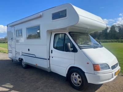 FORD CHALLENGER MOTORHOME FOR SALE