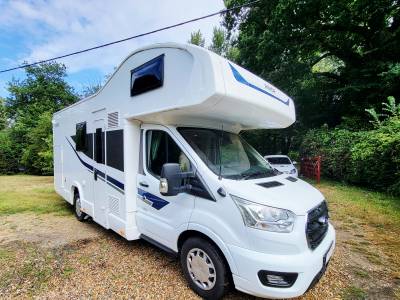 Rimor EVO5 motorhome 2022 13k miles 6/7 berth 6.97m 3500 kgs