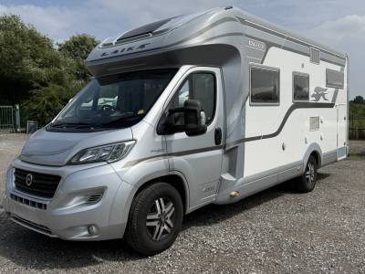 Laika Kreos 4009 Auto 150bhp 2017 4 berth 4 belt fixed rear bed