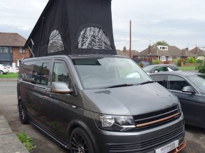 VW T6 T32 2016 LWB 6 Seat Belts Pop Top 4 Berth Camper Van For Sale