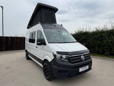 Volkswagen Crafter 5 Berth 5 Belts