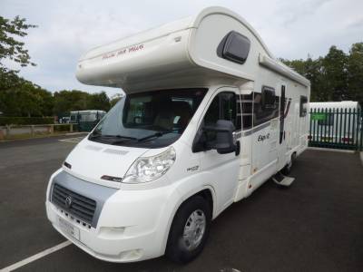 2015 6 berth 6 belt Swift Esprit 496 rear U shaped lounge