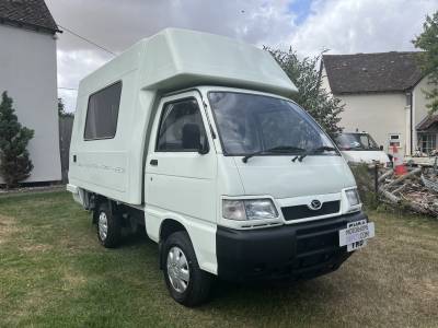 2004 Daihatsu HiJet 1.3 5 Sp. Man Romahome 2 Berth Campervan