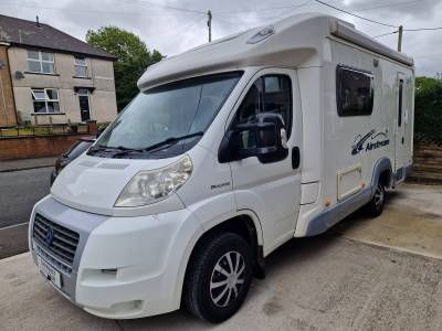 2009 ACE AIRSTREAM 630EK  2-BERTH - 2-BELT - LOW MILES - GREAT VALUE