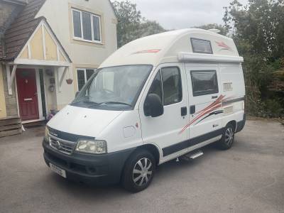 Nu Venture Sorrento, 2005, 4 Berth, 4 Belts