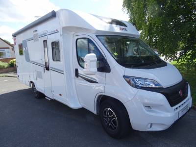 Pilote P746FC Expression 2022 4 Berth AUTOMATIC Rear Bed Motorhome For Sale