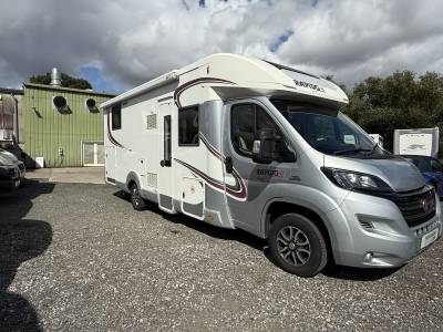 Rapido 7090FF auto island bed