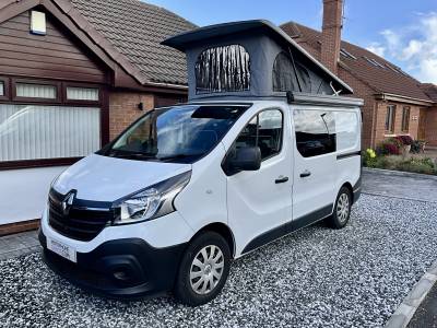 Renault Trafic campervan, 2021, 4 berth, 5 belted seats for sale
