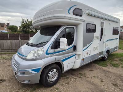 Autotrail Apache 700, 2011, End lounge, 6 Berth, 6 Belts