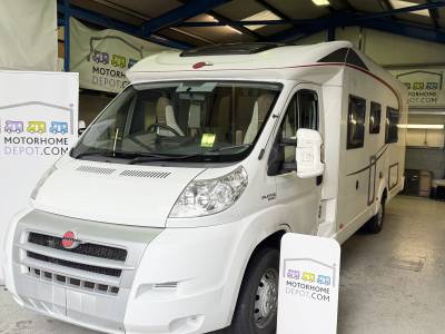 Bursnter Nexxo T720 4 Berth 4 travelling belts Single beds