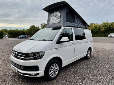 2016 VW T6 Highline T28 SWB Starlight Campervan 4 Berth 5 Seat Belts