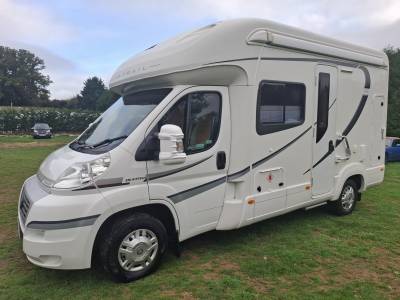 Auto-Trail Tracker Rs. 2013. Compact comfort for a couple. Rear bathroom.