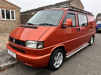2003 Volkswagen 2.5TDi 5 Sp.Man. LWB Transporter 2 Berth Campervan