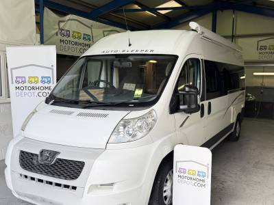 2008 Autosleeper Warwick 2 Berth Rear Lounge