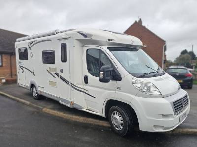 TEC Rotec 697, 4 berth,6belt,garage,solar panel