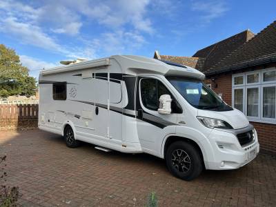 KNAUS SKY TI 700 MEB, 2016, 3.0, AUTO, 3 BERTH, 4 BELT, TOW BAR, BIKE RACK