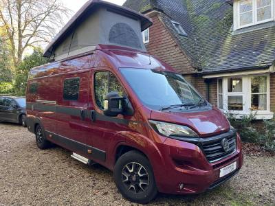 2019 Hymer Yellowstone, 4 Belt, 4 Berth, Pop-top, Full Service, 24000 miles 