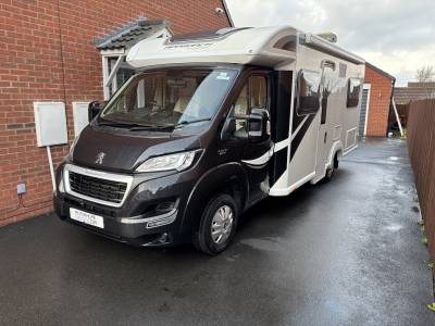 Bailey Autograph Approach