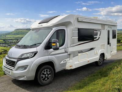 Elddis Majestic 275, 2 berth, 2 belted seats, front lounge motorhome for sale