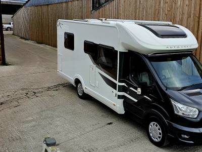 AutoTrail F74 2022 6k 6 berth 4 belt motorhome 7.5m 3500kgs