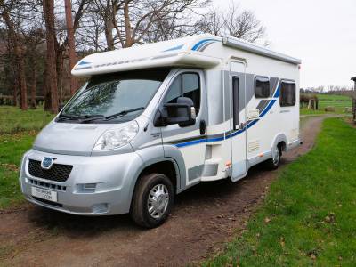 Bailey Approach SE 625, 2 Berth, 2 belt, low miles, Solar