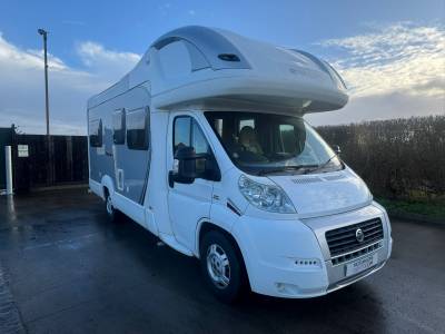 Swift Voyager 695 EL U Shaped lounge Over Cab bed 4 Berth 4 Belts