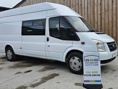 Ford Transit Racevan 2010 3 belts 2 berth LWB **12 month warranty**